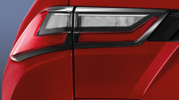 Full LED rear lamp (contoh)